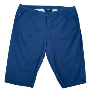 Lane Bryant Deep Blue Bermuda Shorts Size 22 Classic Pockets Summer Comfortable